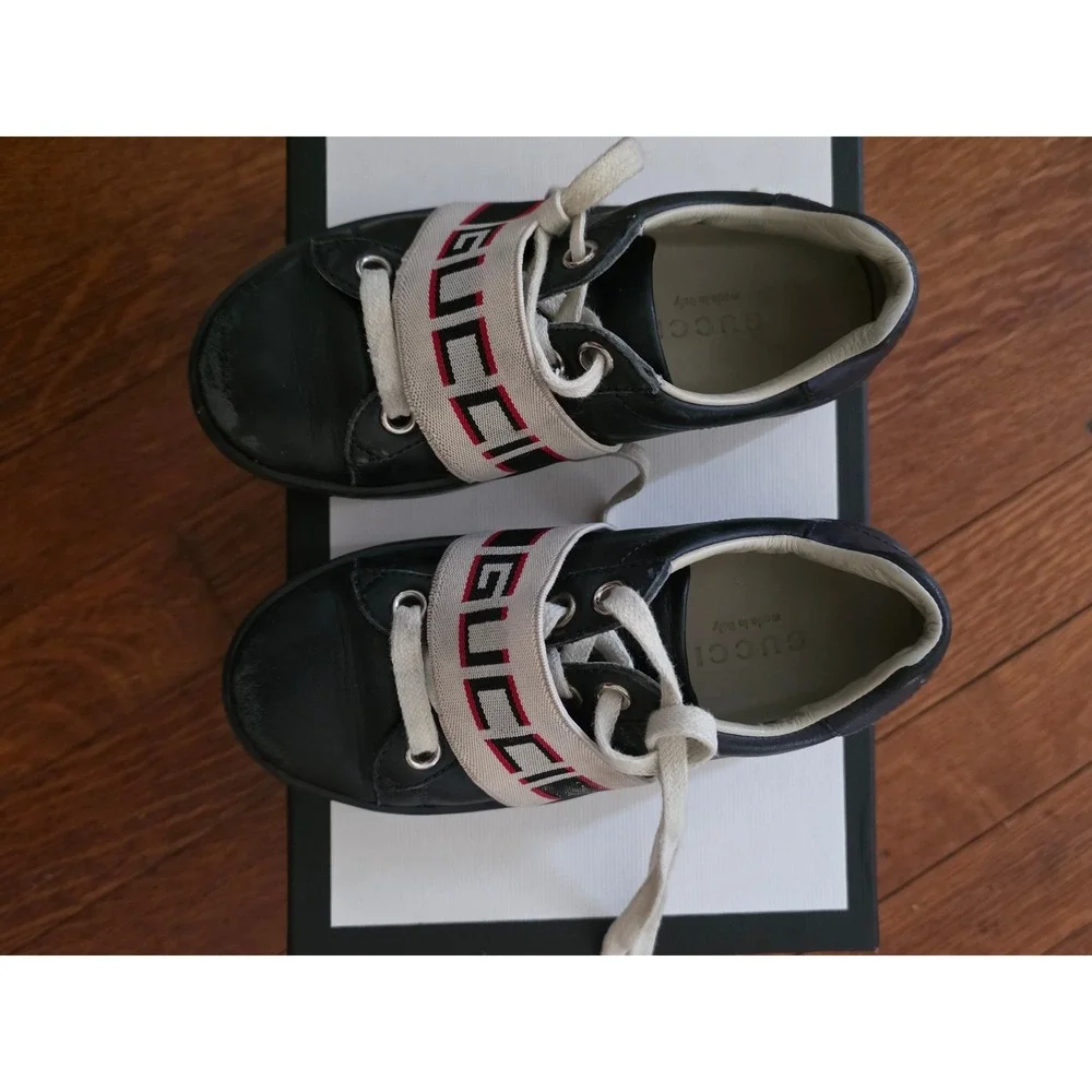 Gucci Ace Black Leather Logo Elastic Strap Sneakers Low Top Shoes‎ 523469